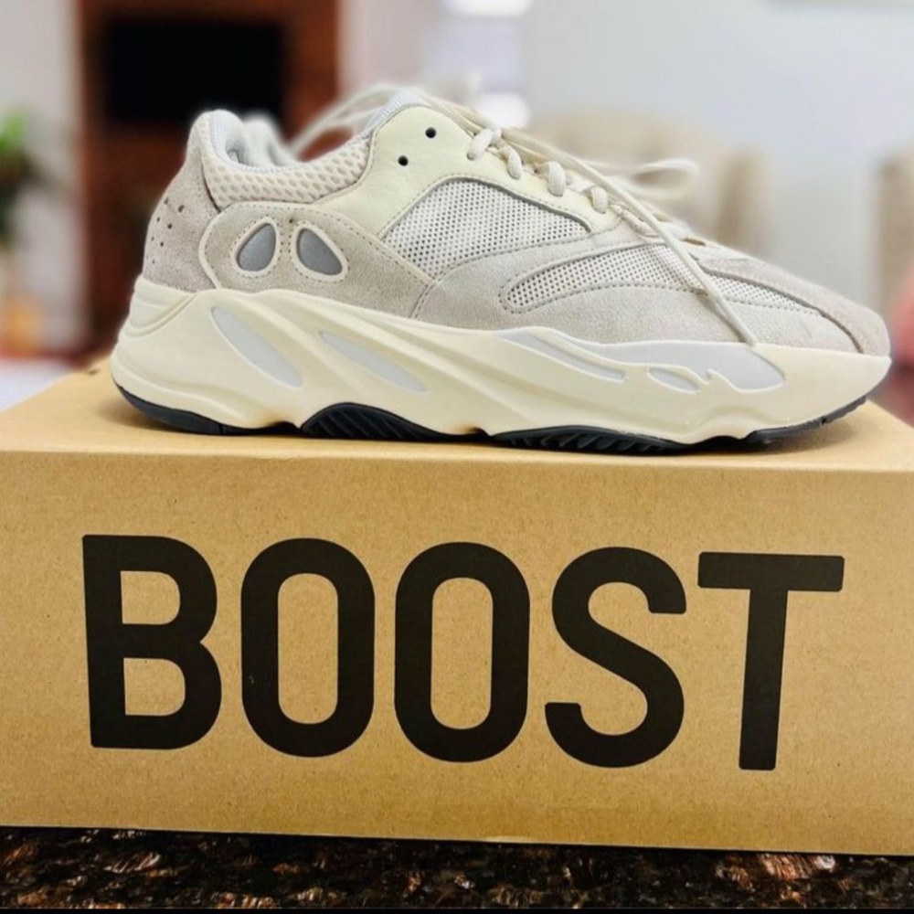 Addidas Yeezy